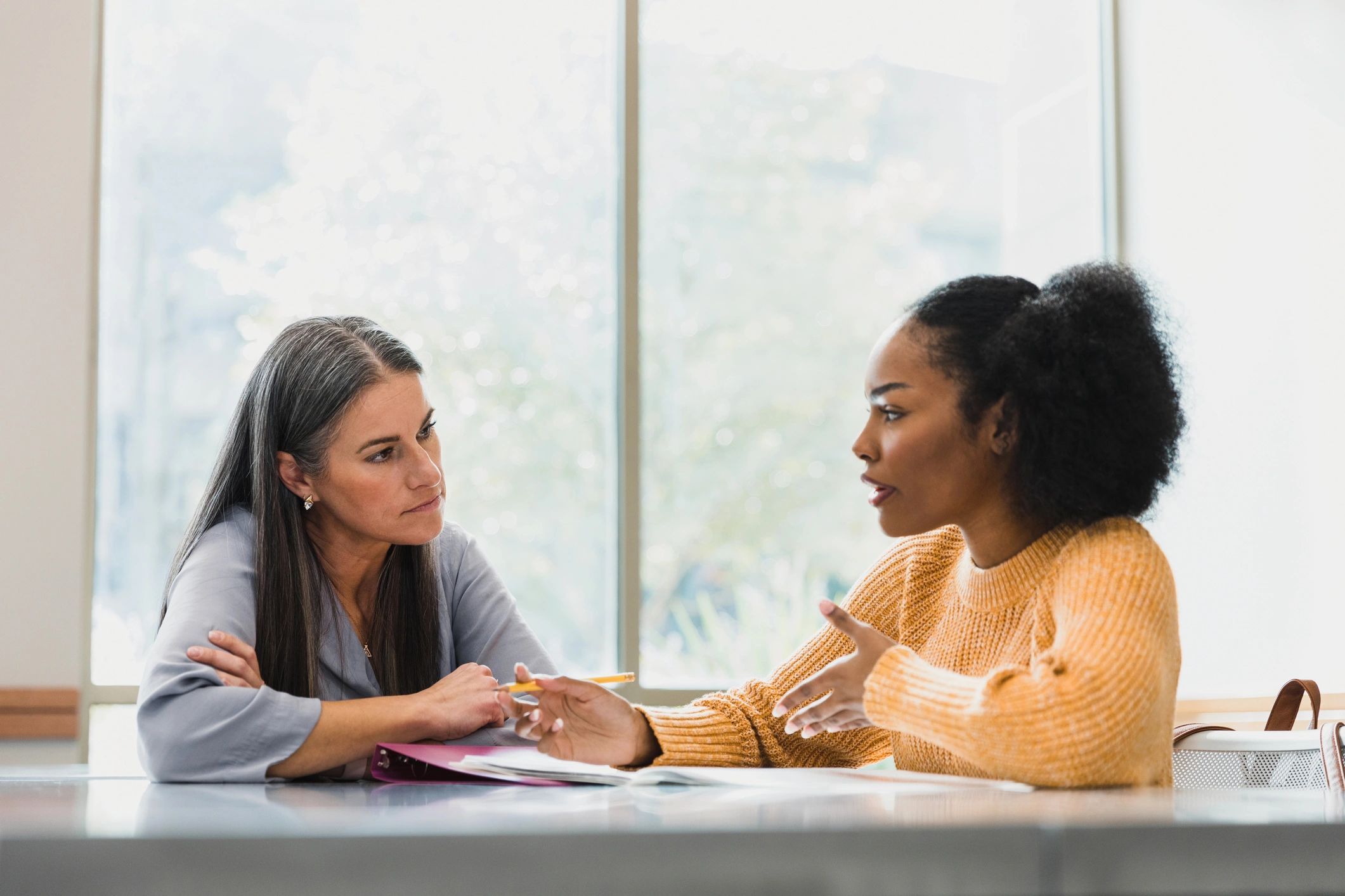 Support conversation between two people